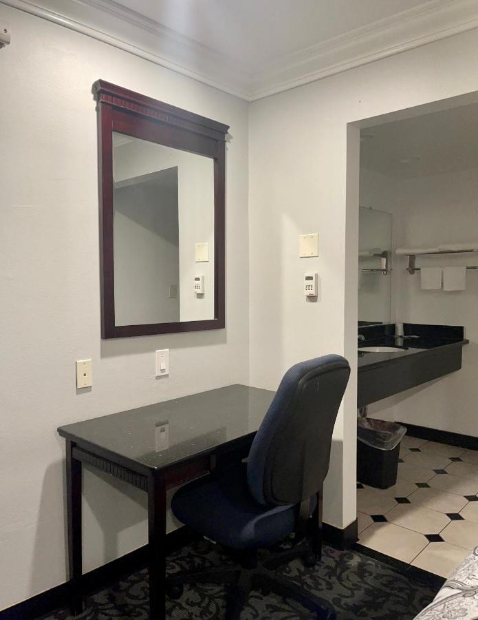 ساكرامنتو Capital City Inn Downtown Convention Center المظهر الخارجي الصورة